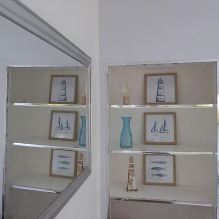 דירות לארגס Cove Bay 1 Bed Flat מראה חיצוני תמונה
